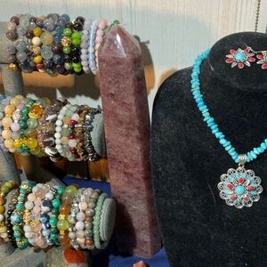 Giant Strawbrerry Quartz Tower!